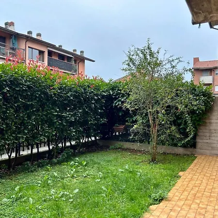 Iris - Immobili E Soluzioni Rent * Lallio